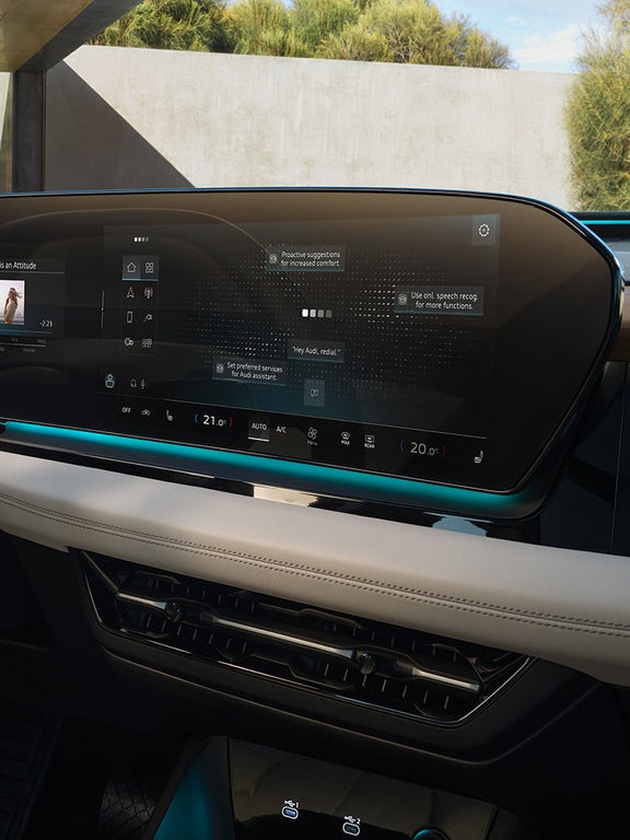 Hey Audi assistant in the Audi SQ6 SUV e-tron