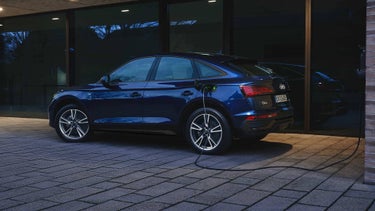 Rear view Audi Q5 Sportback TFSI e