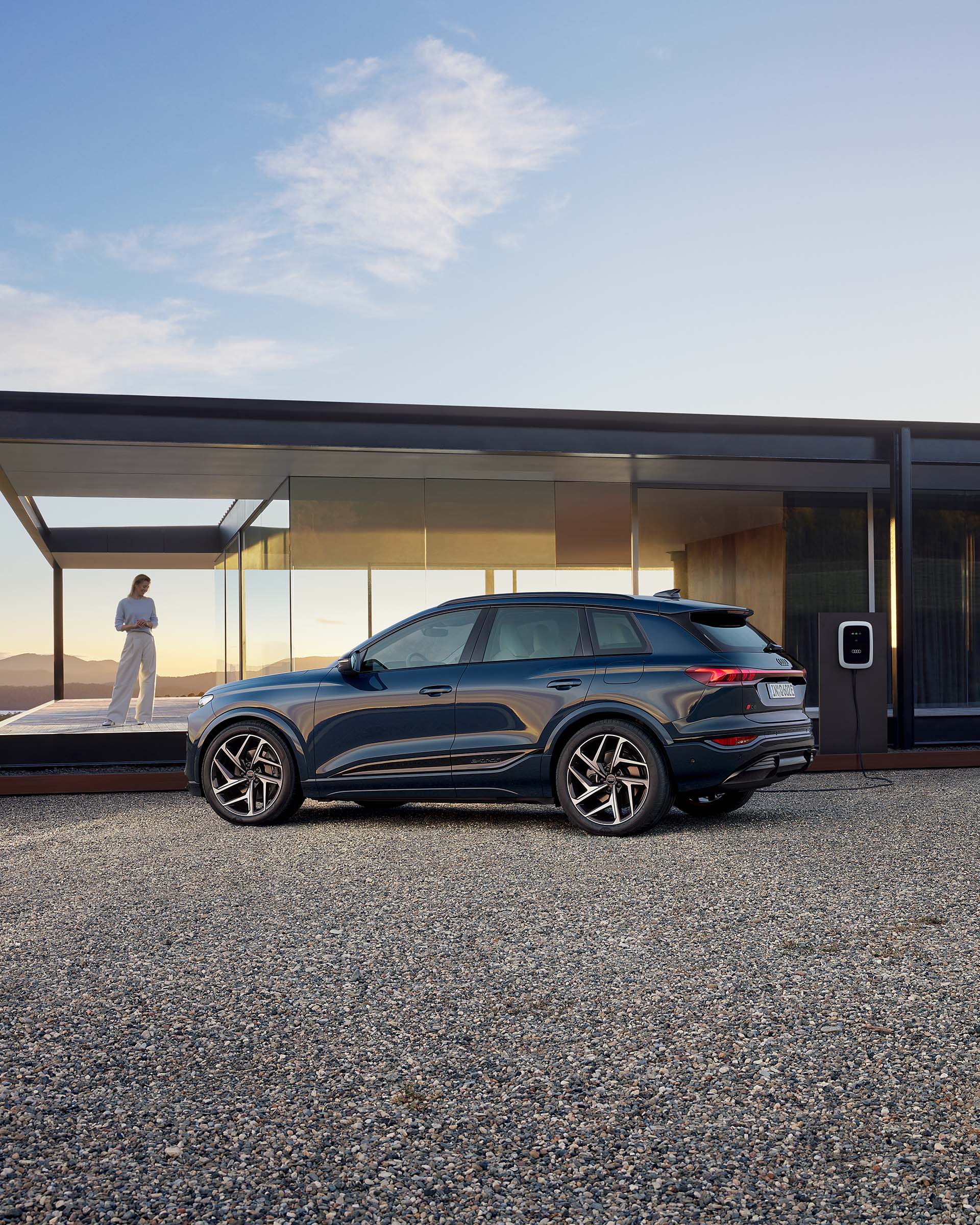 Audi Q4 e-tron Sportback in fase di ricarica