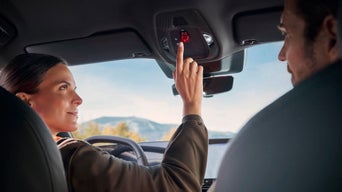 Audi connect 𝘱𝘭𝘶𝘴 - Security & Assistance