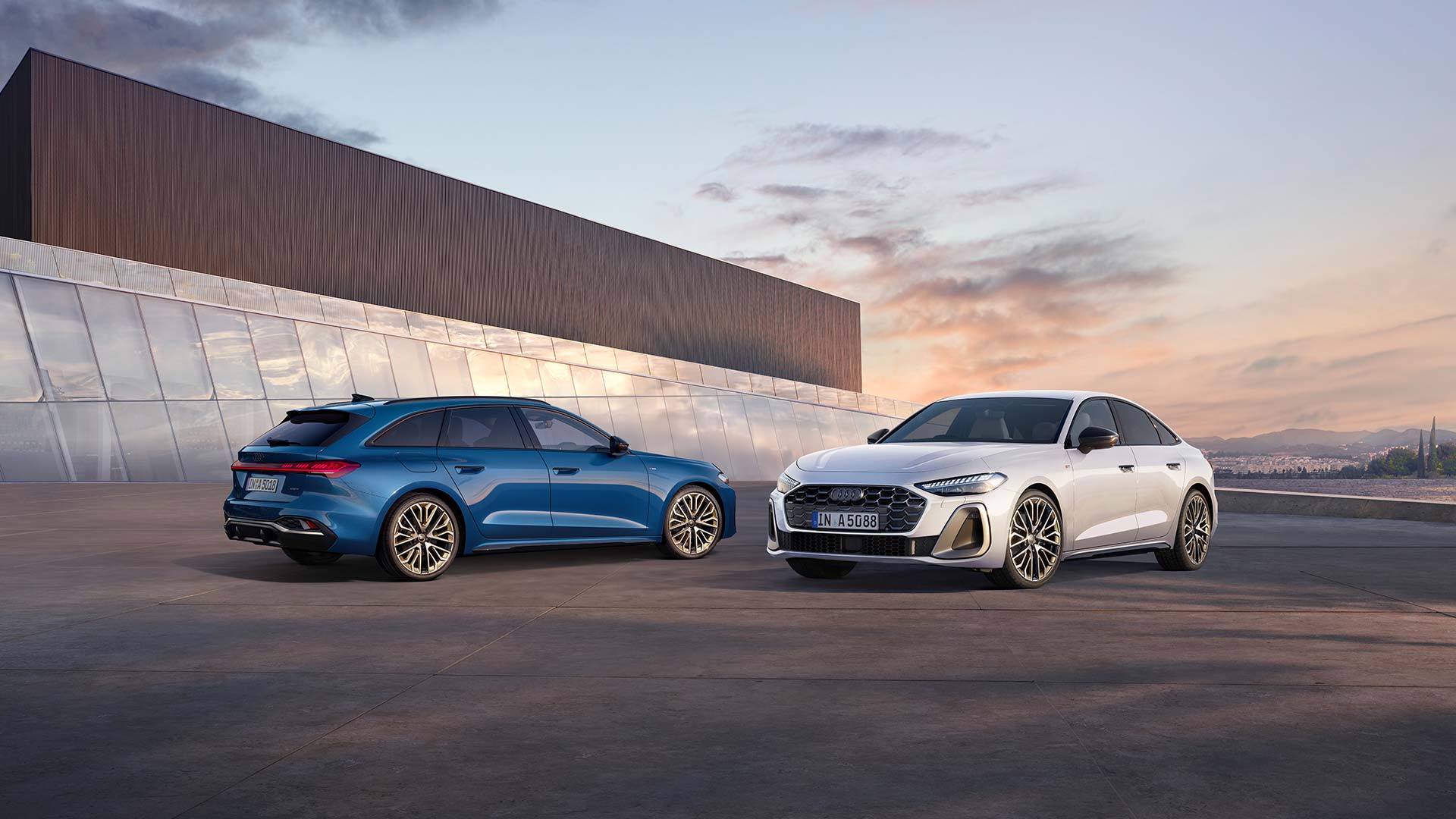 h*i様 [日本未売品・希少輸入品] 1/18 アウディA5 最新型 ディーラー 日本未売品・希少輸入品] 1/18 アウディA5 最新型 ディーラー特注品