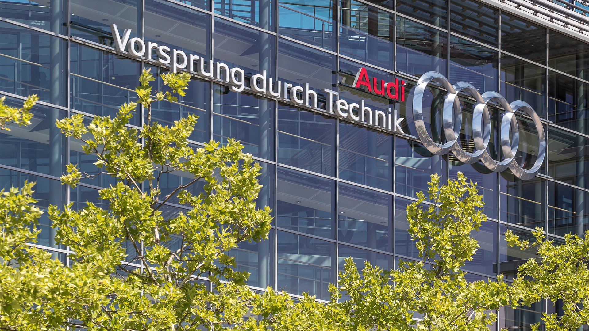 Advertencia: estafa en el comercio de coches usados