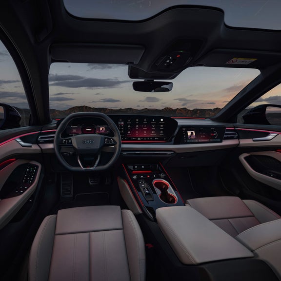 The head-up display a multi-colour and high contrast display that projects important driver information into your direct line of sight.