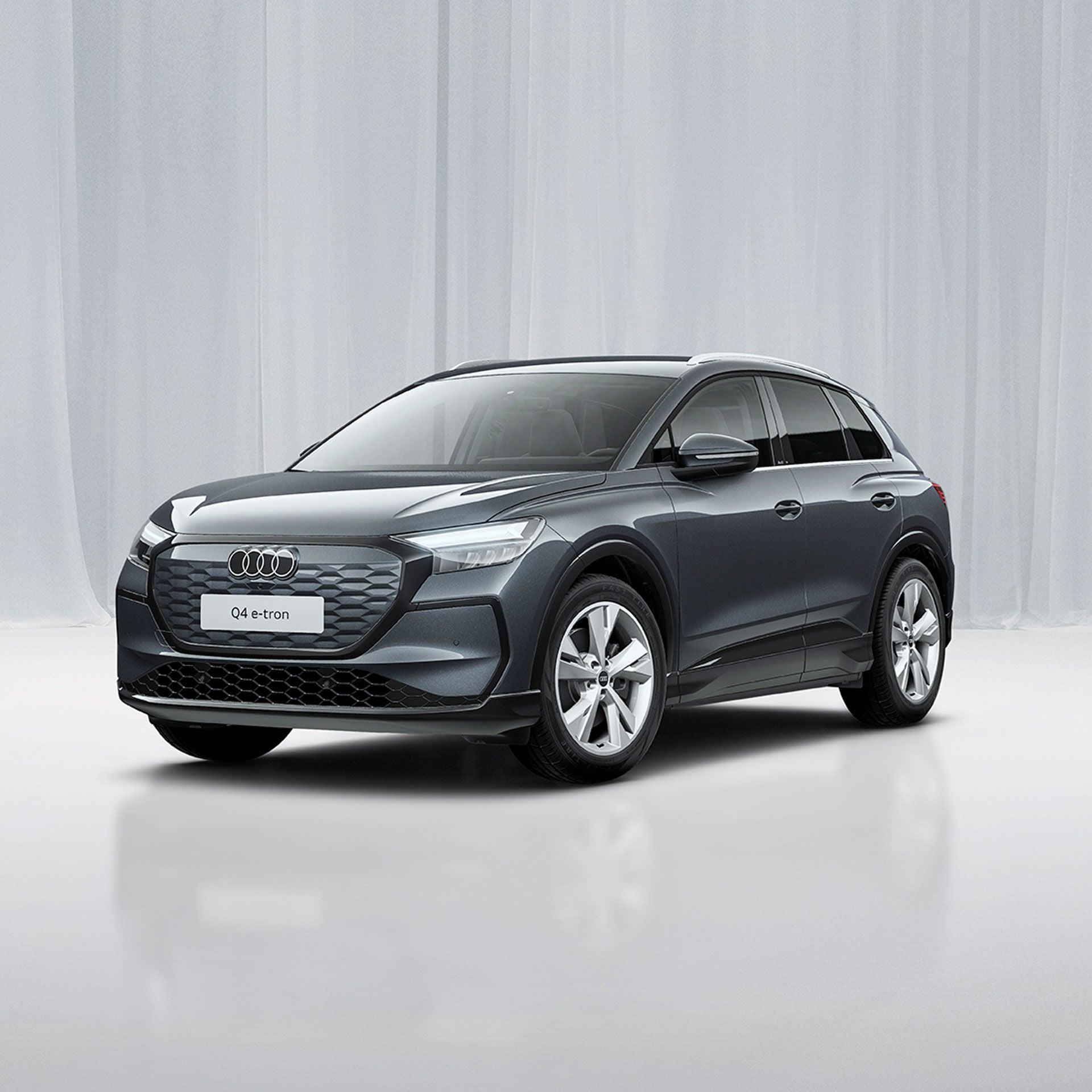 3/4 Ansicht eines Audi Q4 SUV e-tron