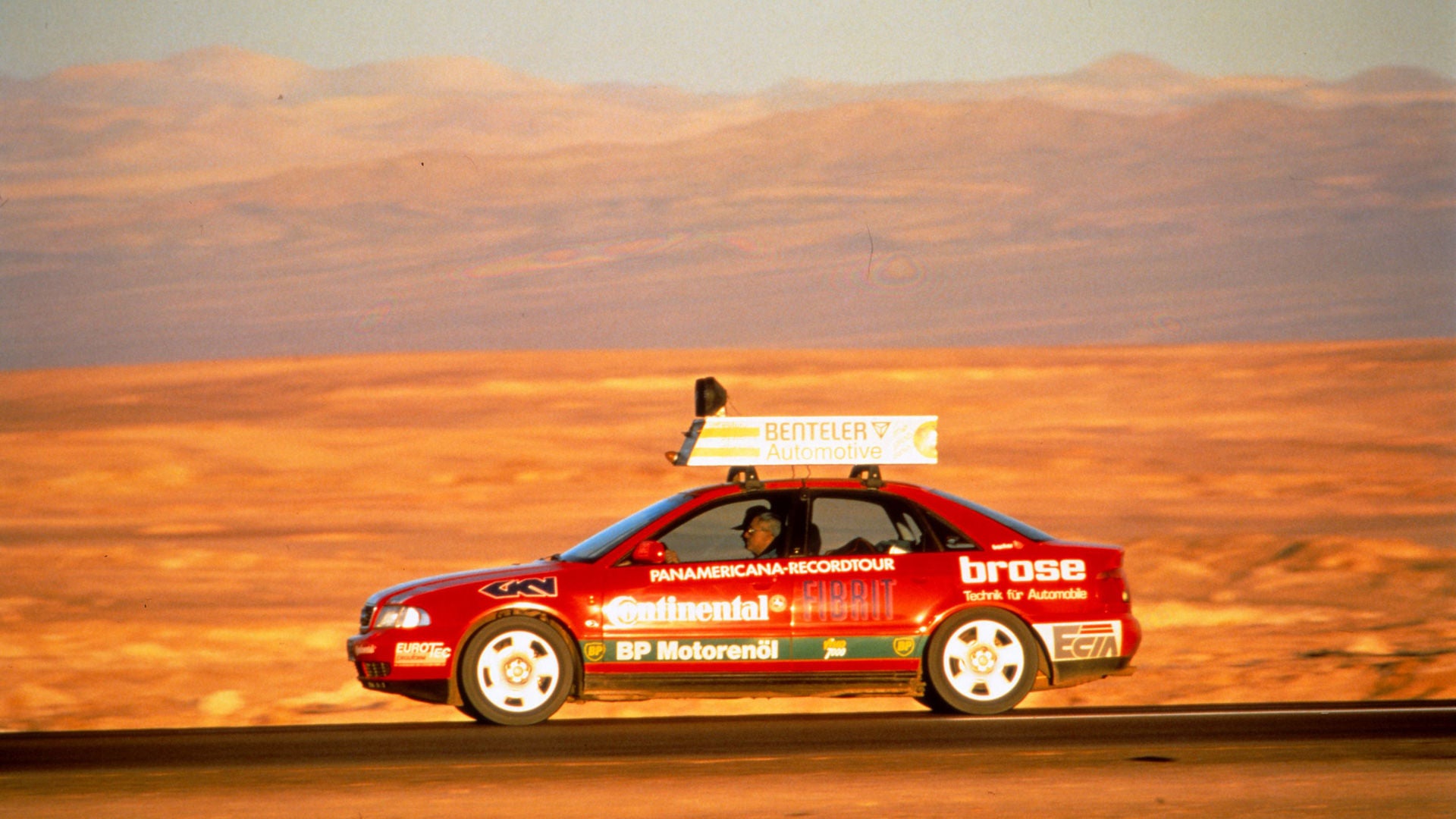 Rekord: z Alaski do Tierra del Fuego w Audi A4 quattro