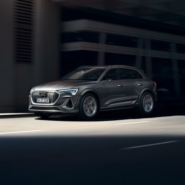  Audi e-tron S dynamic side view