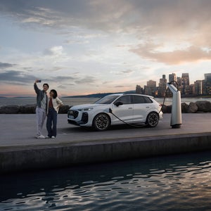 Oferta de financiación del Audi Q3 SUV e-hybrid híbrido enchufable.  
