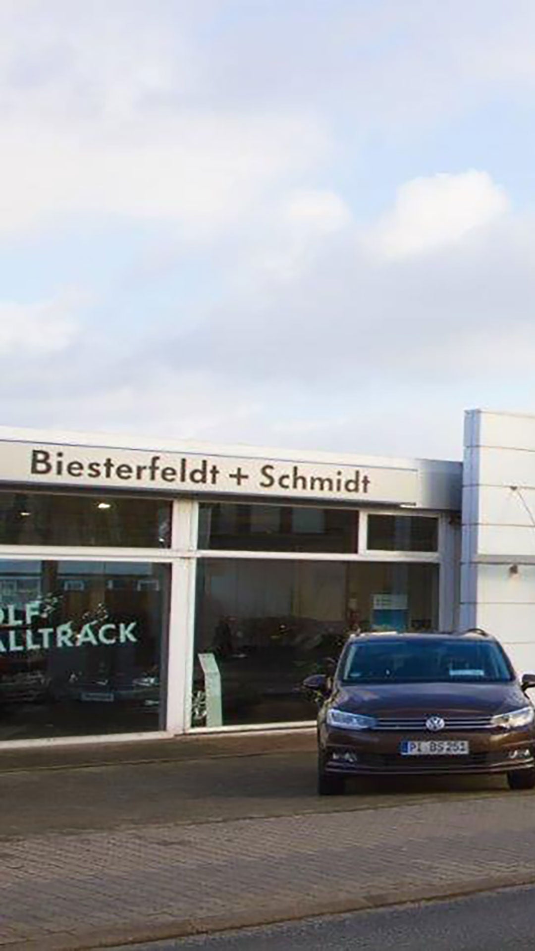 Außenansicht Autohaus Biesterfeldt & Schmidt GmbH & Co. KG