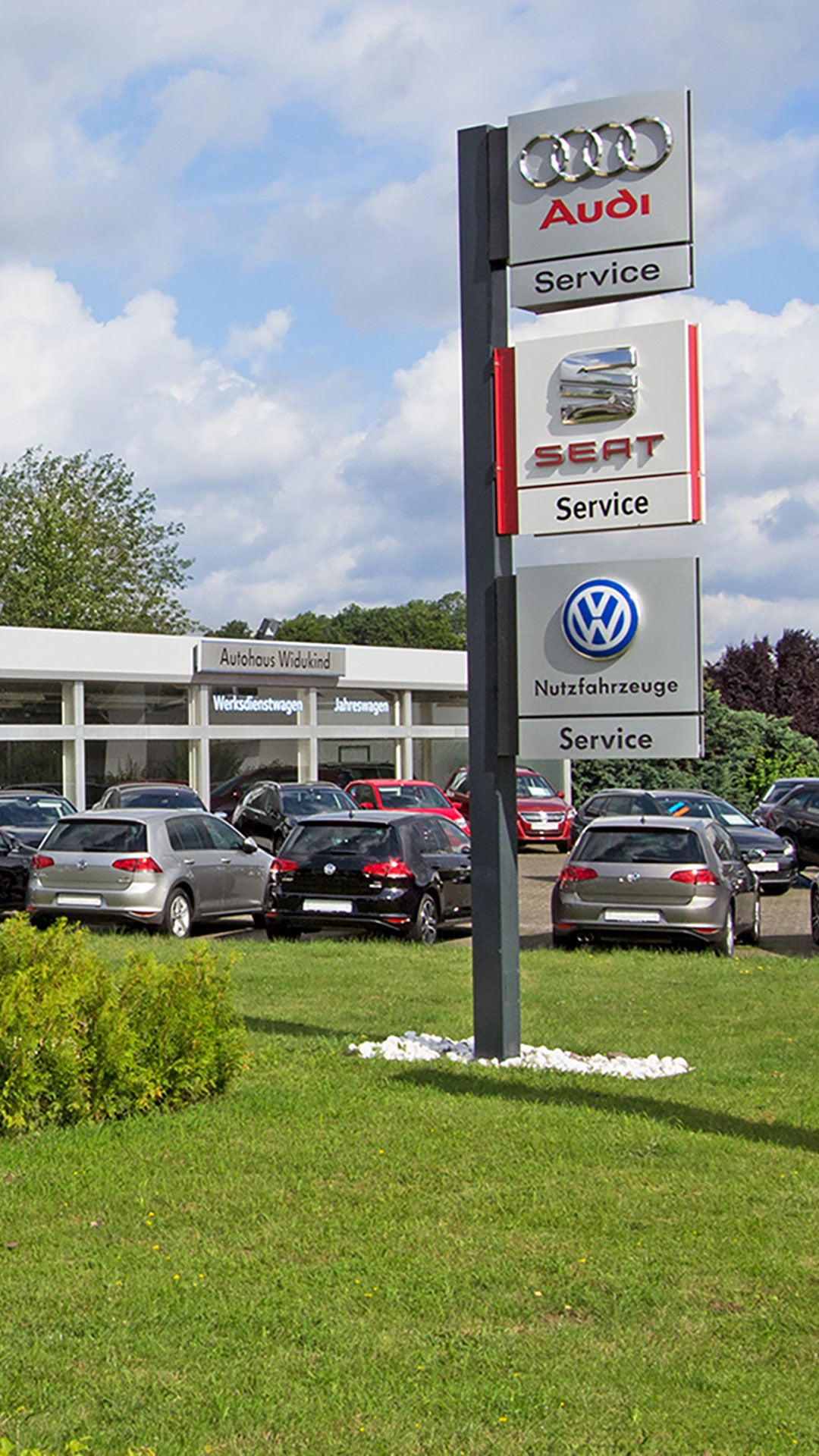 Außenansicht Autohaus Widukind GmbH