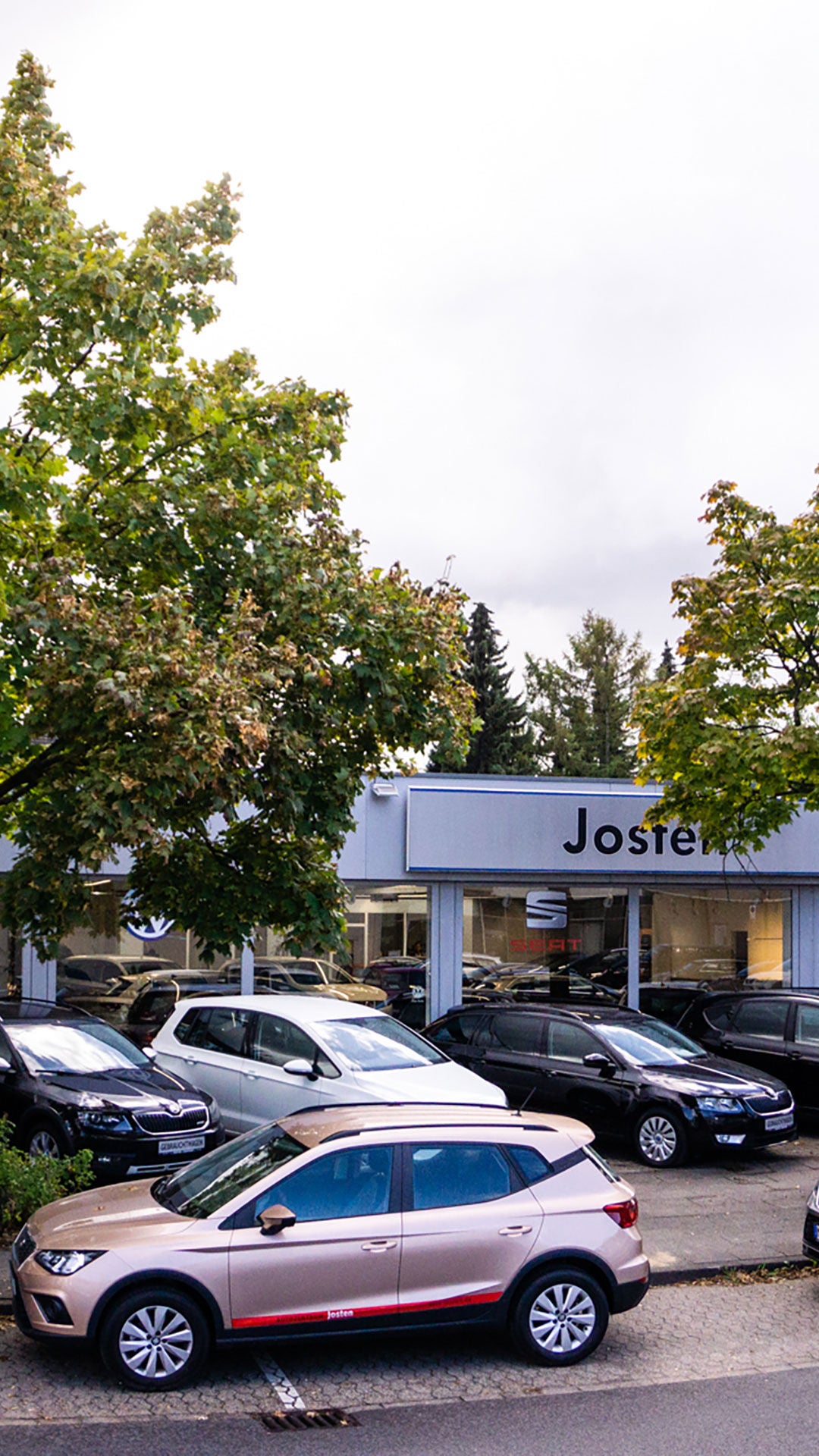 Autozentrum Josten GmbH & Co. KG