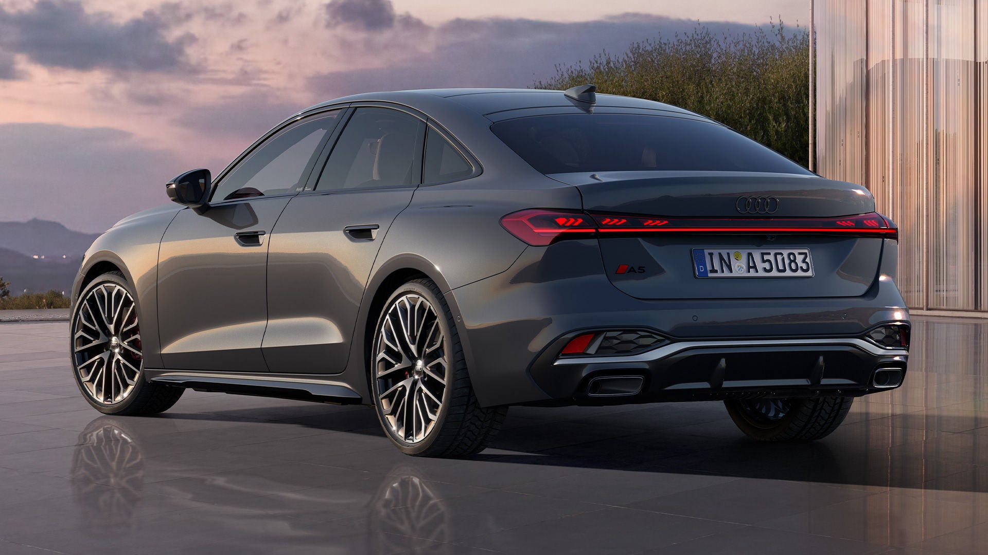 Audi A5 Berline side view