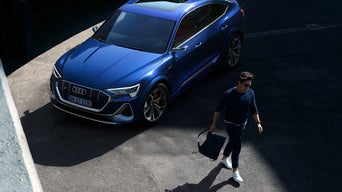 1277x718-audi-e-tron-s-sportback-top-my2021-0473.jpg
