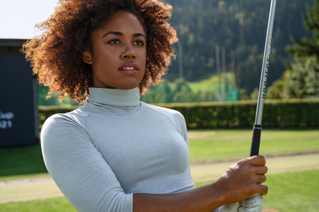 Troy Mullins mit Golfschläger.