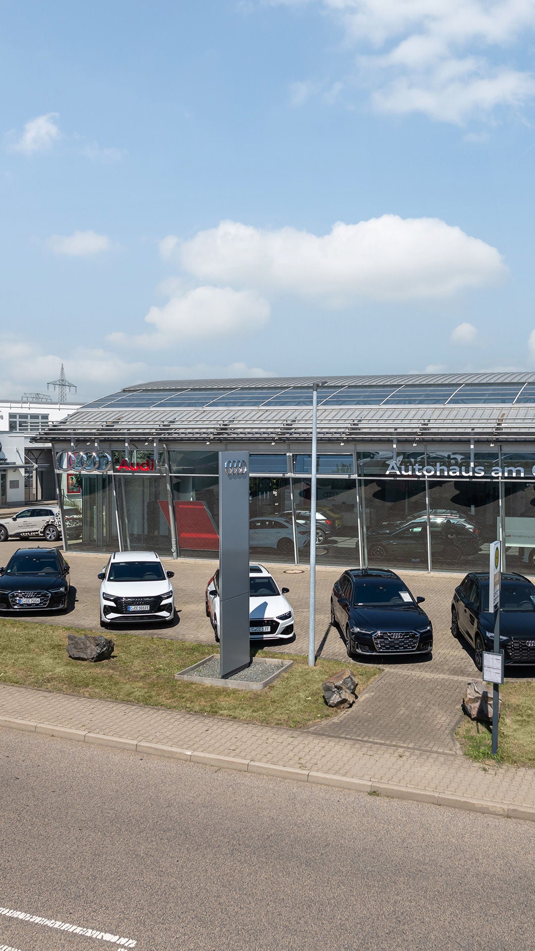 Außenansicht Autohaus Am Chemnitz Center
