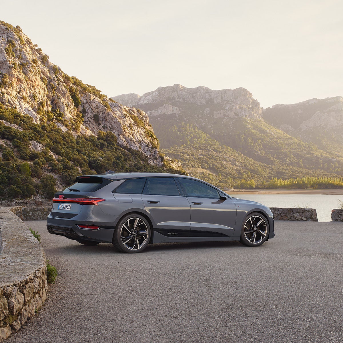 A6 Avant E-tron