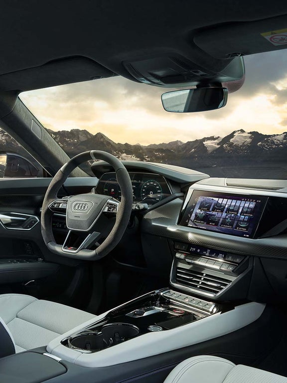 RS e-tron GT ice race edition