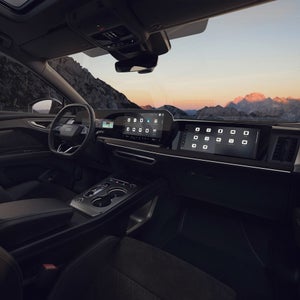 Interior de un Audi Q4 Sportback e-tron. 