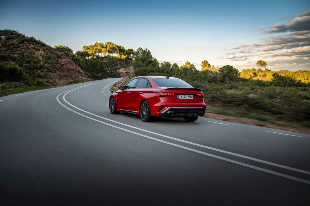 rs 3 sedan