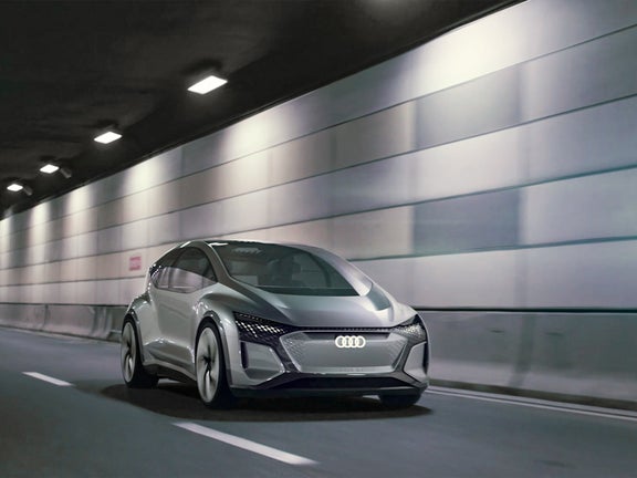 Foto del prototipo Audi AI:CON que presenta una visión de futuro de un vehículo de conducción autónoma de nivel 5.