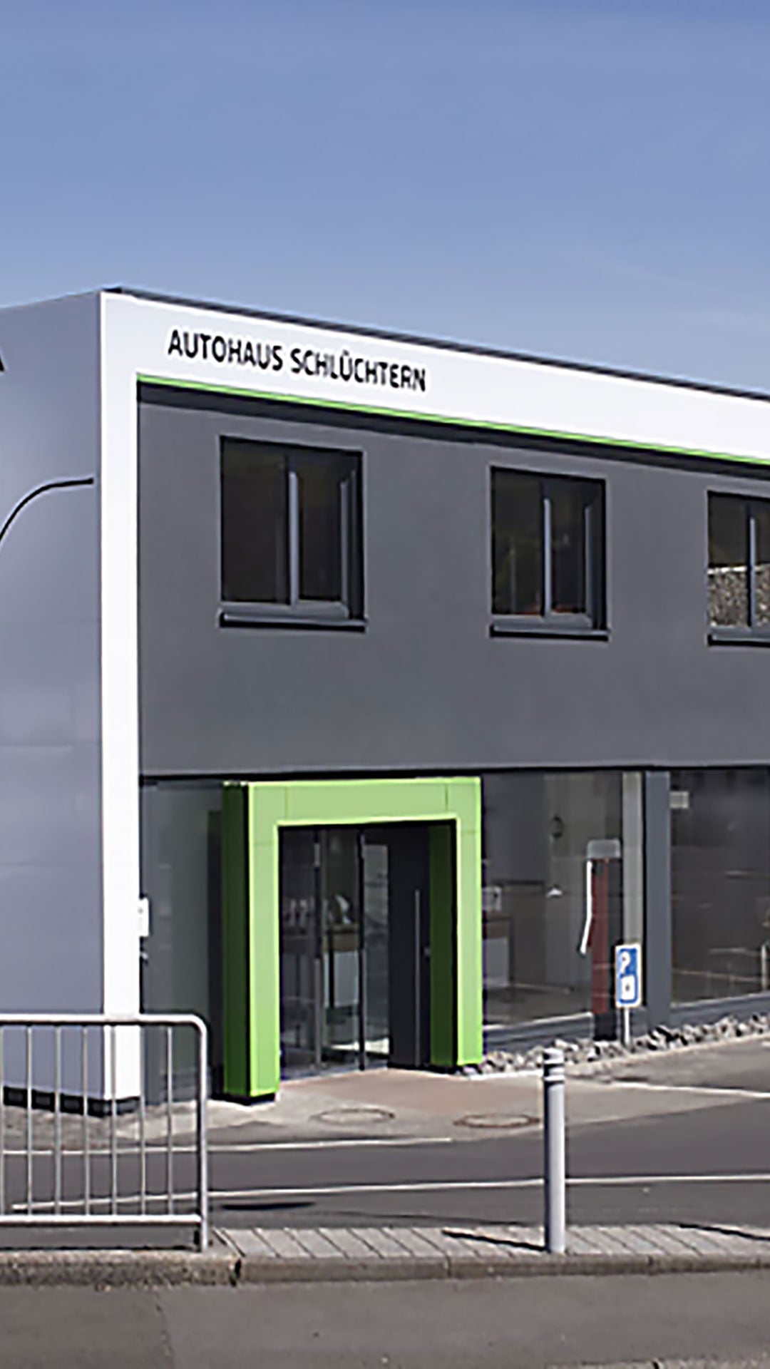 Außenansicht Autohaus Schlüchtern Atzert & Weber GmbH & Co. KG