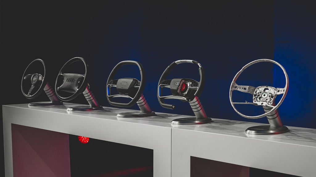 Richtinggevend. Het hoogtechnologische stuur van de Audi Q4 e-tron.