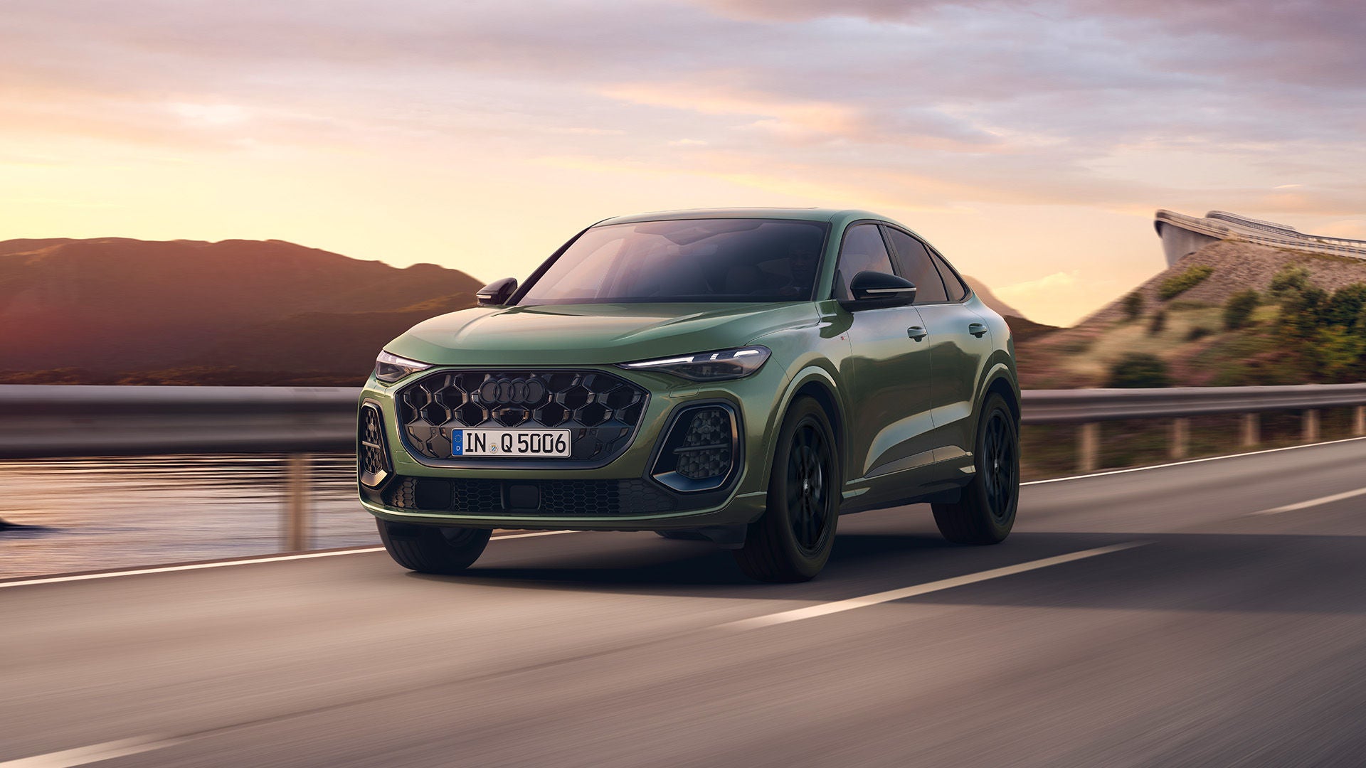 Camioneta SUV compacta de lujo Audi Q5 Sportback