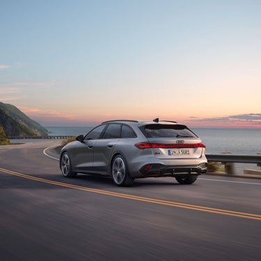 Audi A5 Avant vue arrière dynamique