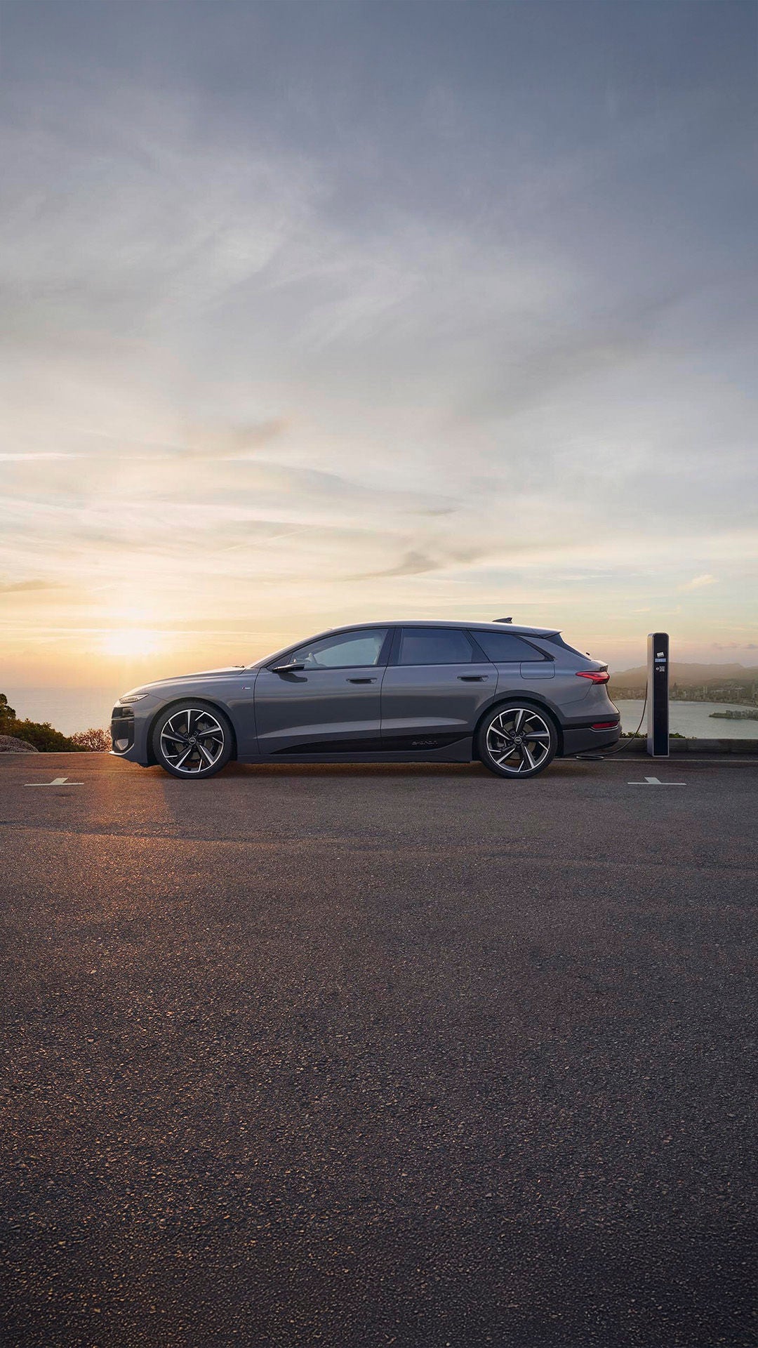 Foto de un Audi A6 e-tron. 