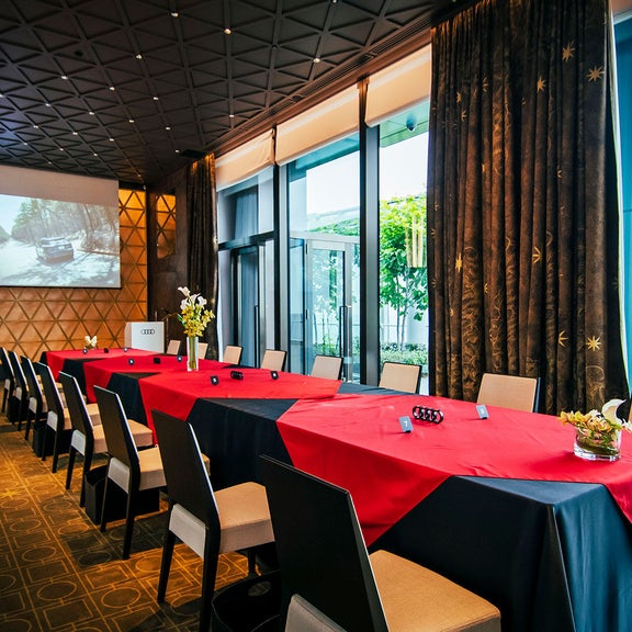 ラウンジイメージ