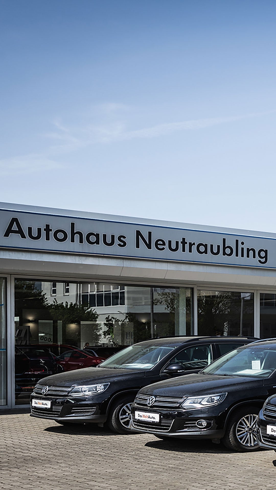 Außenansicht Autohaus Neutraubling GmbH