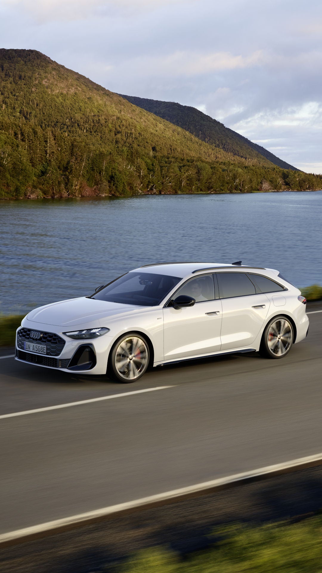 A5 Avant e-hybrid quattro