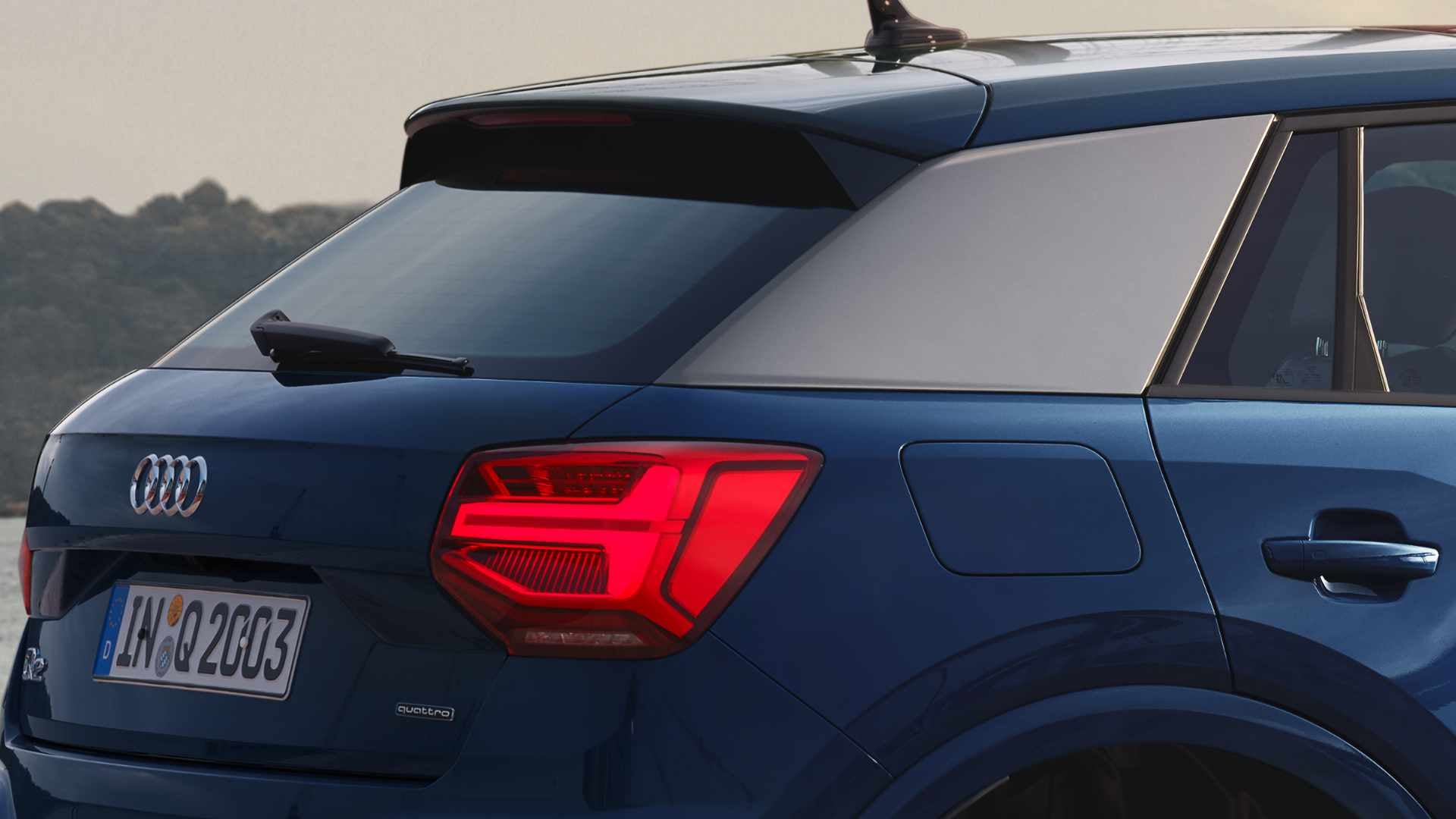 trasera del audi q2