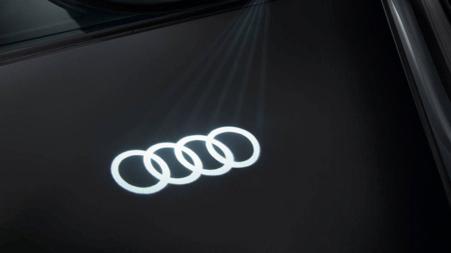 Audi 純正ドアエントリーライト(フォーリングス) 公式 | Audi Online Shop | ドアエントリーライト(フォーリングス)