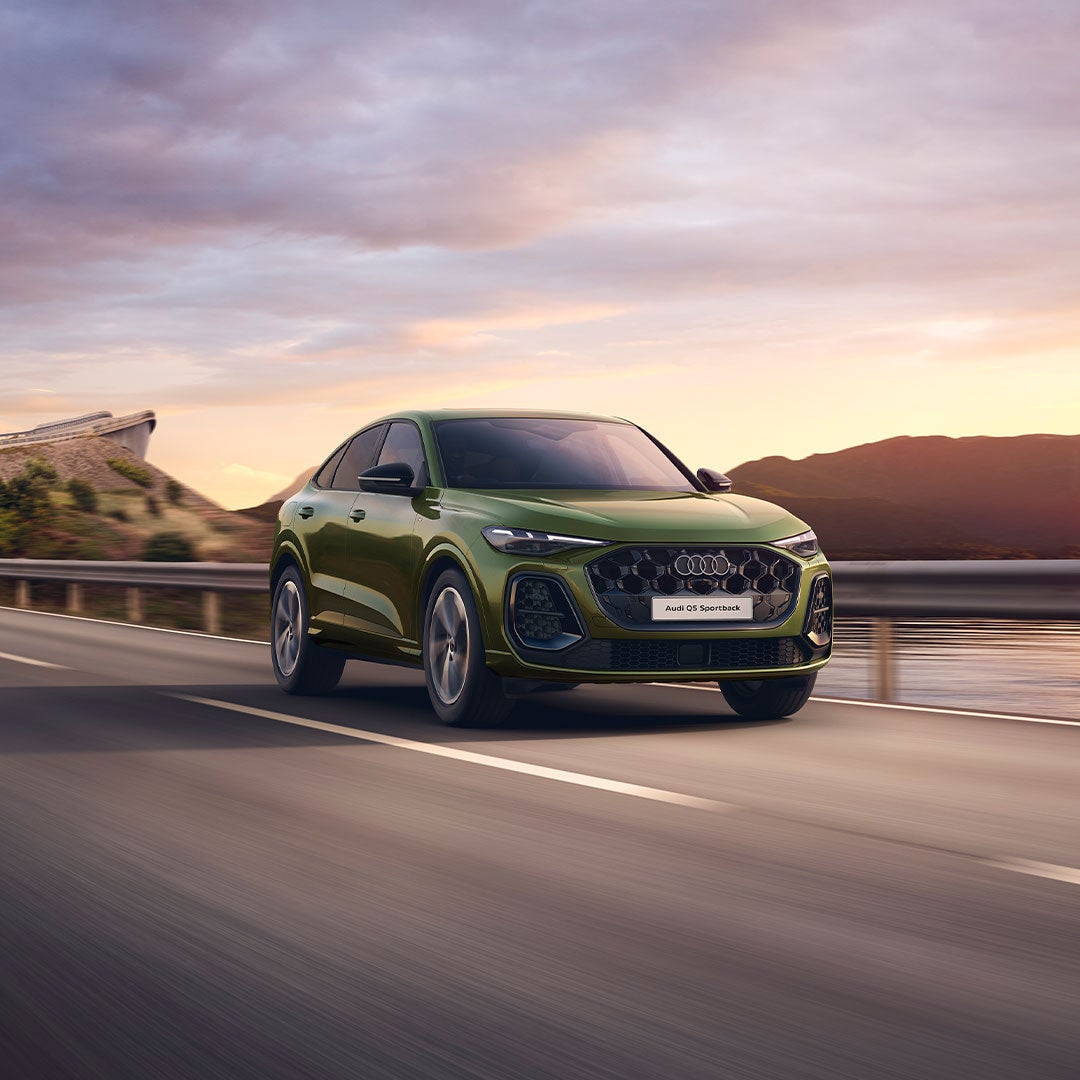 Q5が走っている様子