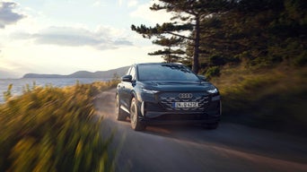 Foto de las medidas del Audi Q4 SUV e-tron.  