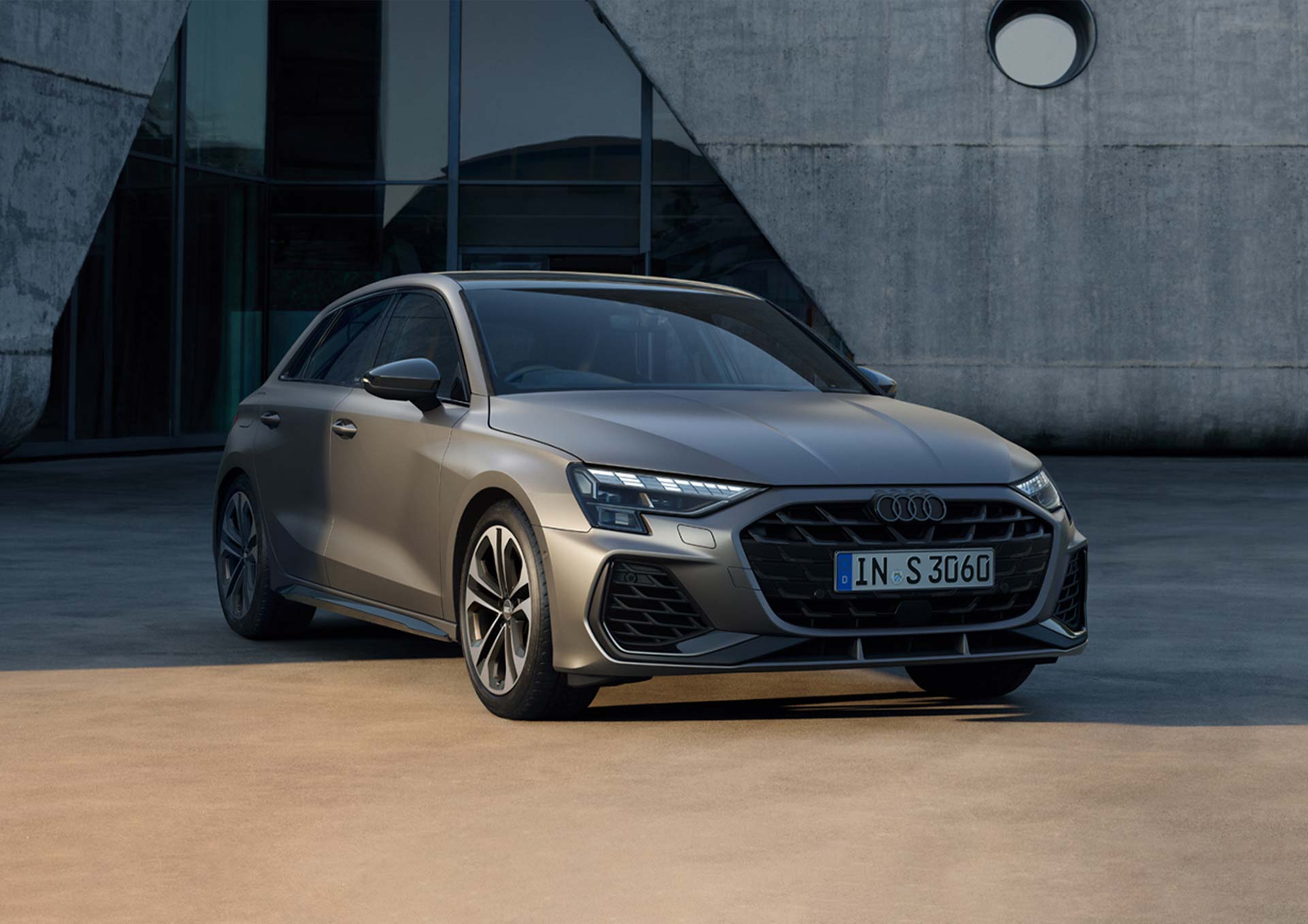 ⭐︎ヨッシー⭐︎Audi S3 スポーツバック純正18インチ③ Audi純正(アウディ) S3純正18インチアルミホイール のパーツレビュー