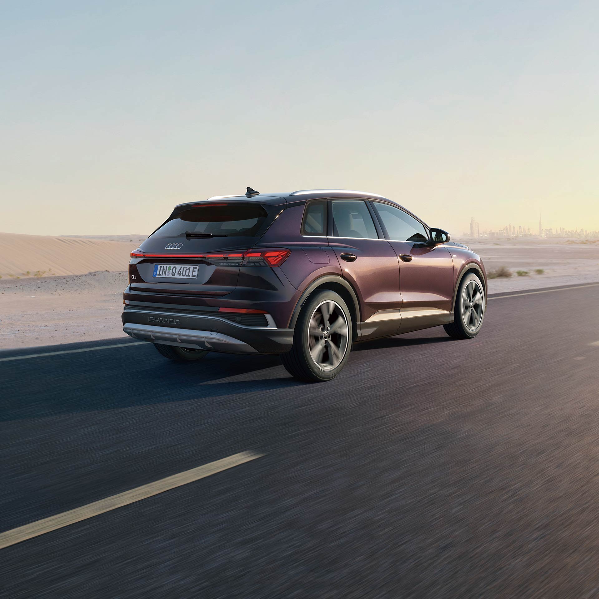 Audi Q4 e-tron > アウディジャパン