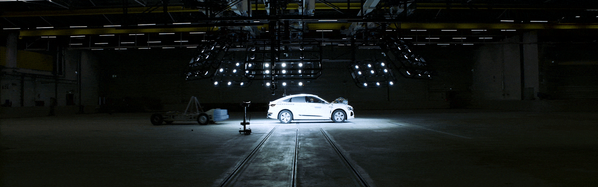 Rear crash test with an Audi Q8 e-tron