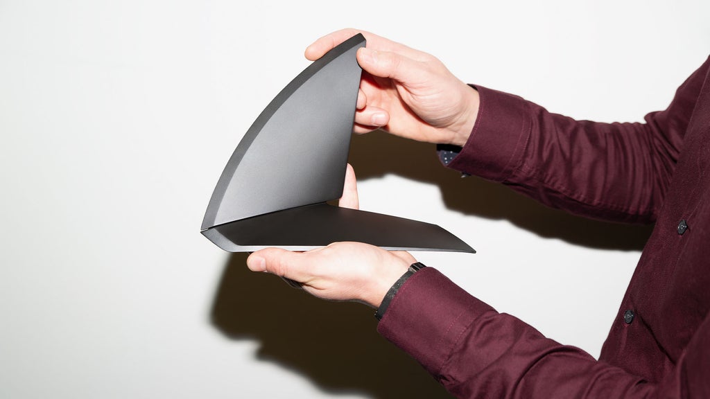 L'insert en plastique de la roue aérodynamique Audi ressemble à une aile.