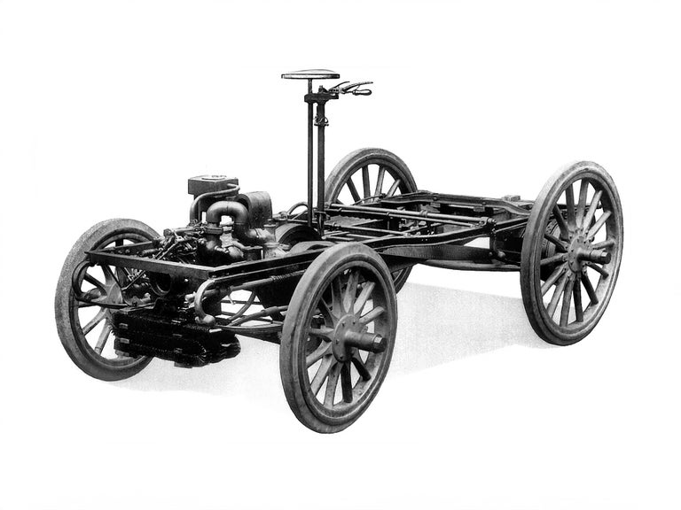 Illustration of the Horch 1 without superstructure on a white background 