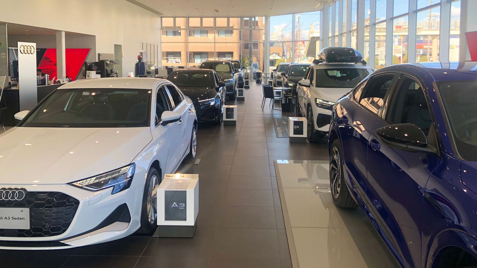 Audi 名古屋西 トップページ