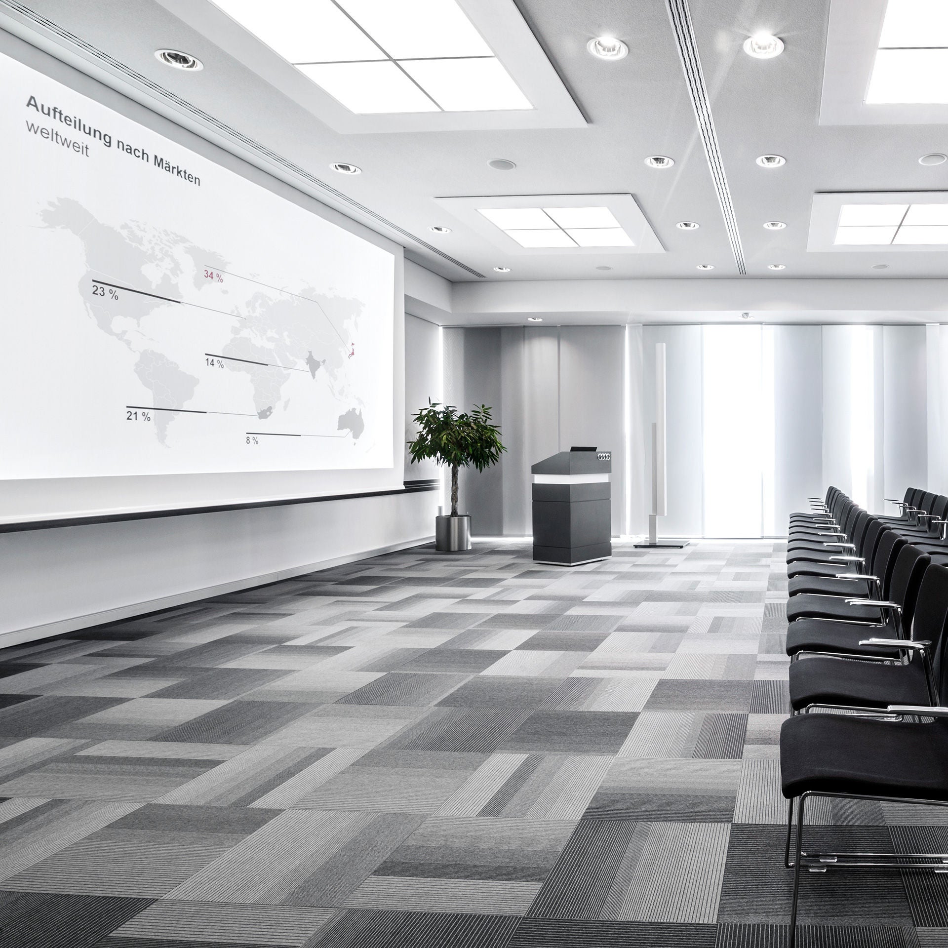 Blick in den Konferenzraum