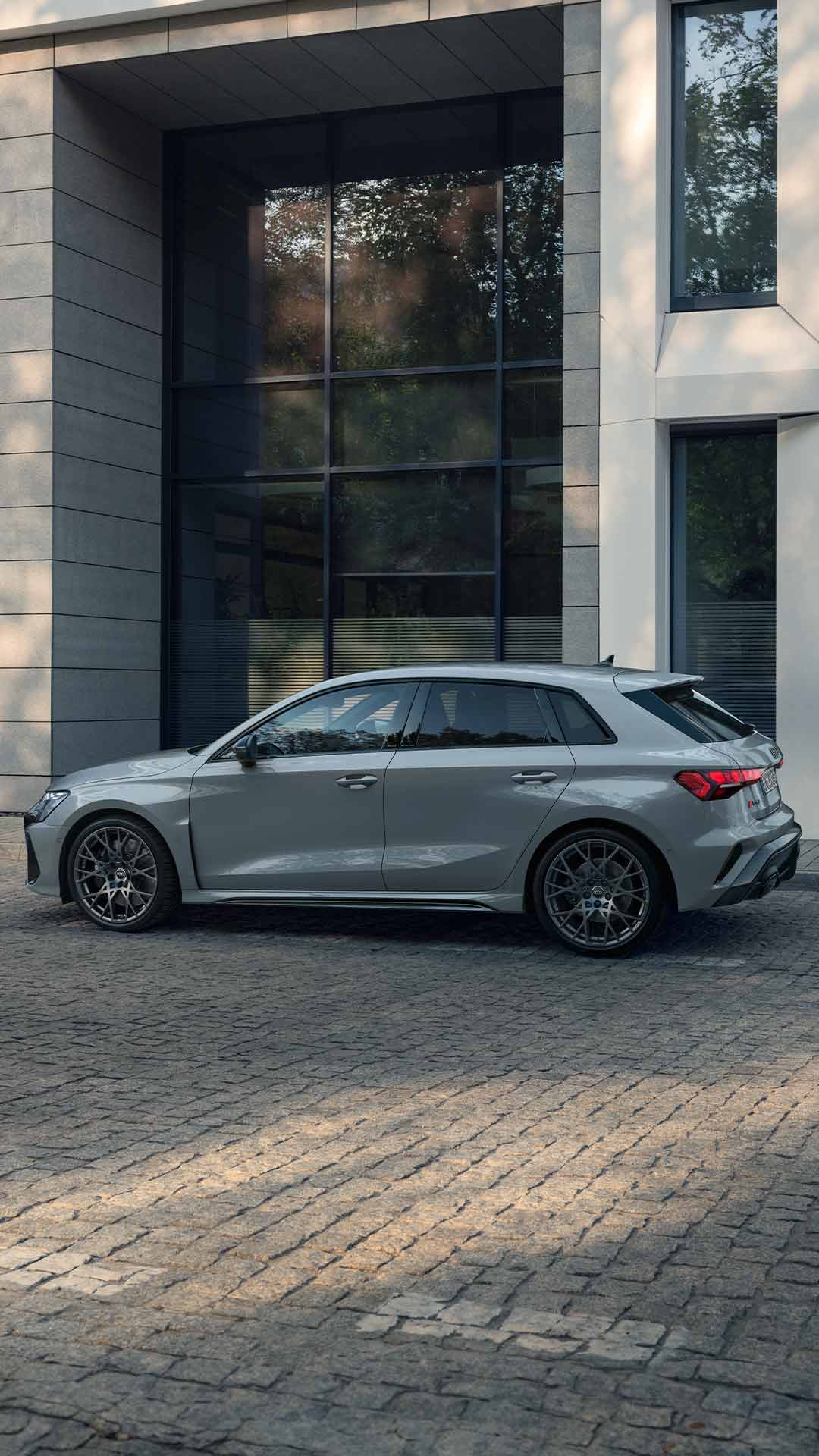 audi rs 3 sportback side view