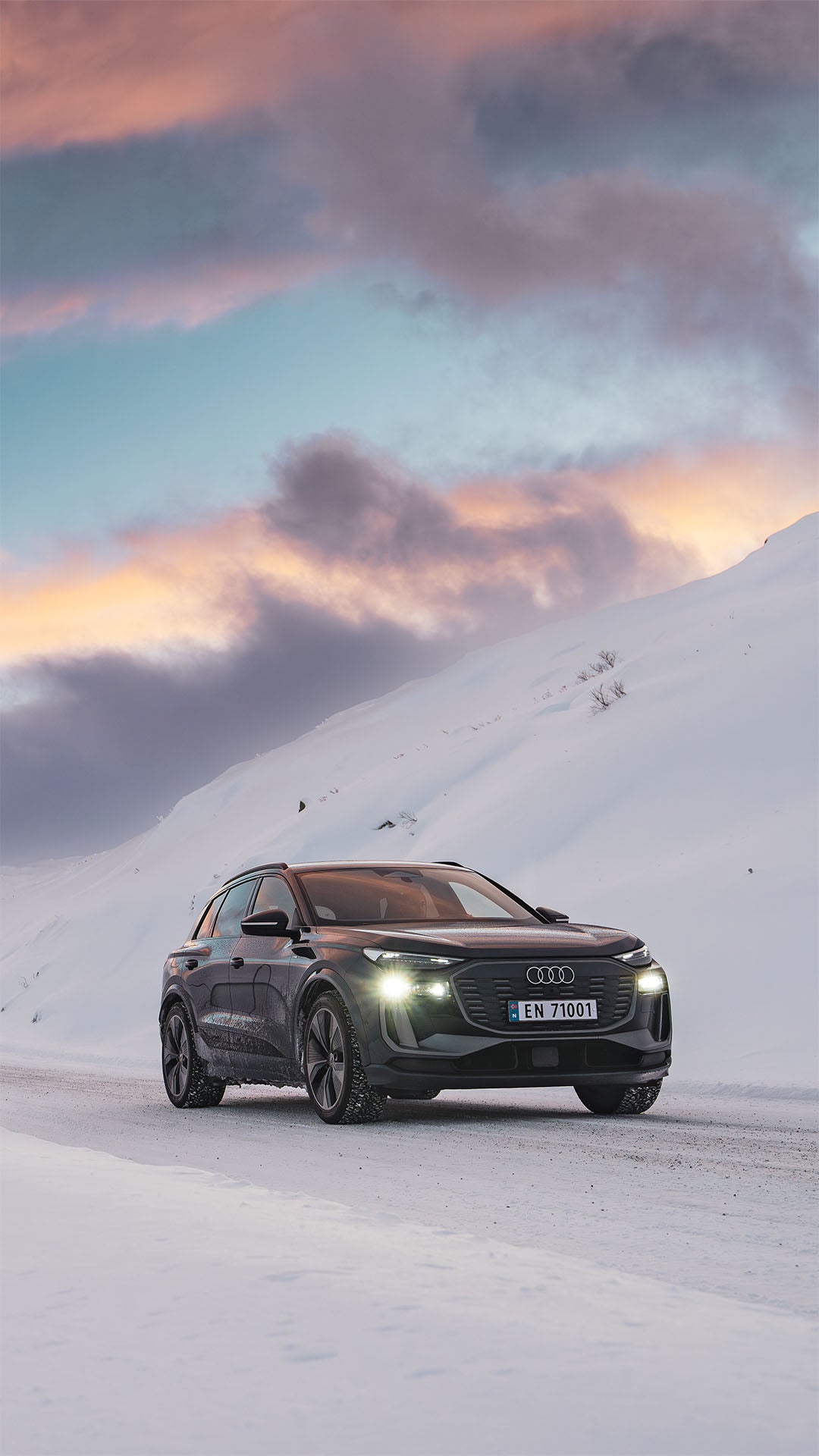 Audi Q6 e-tron i vinterlandskap