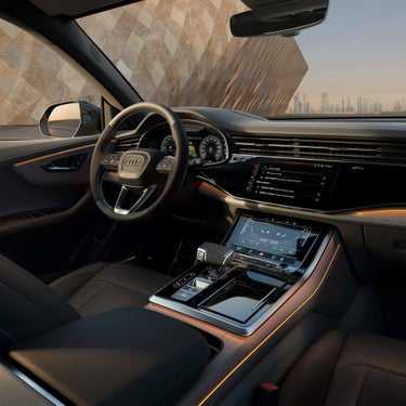 Audi Q8 SUV TFSIe interior
