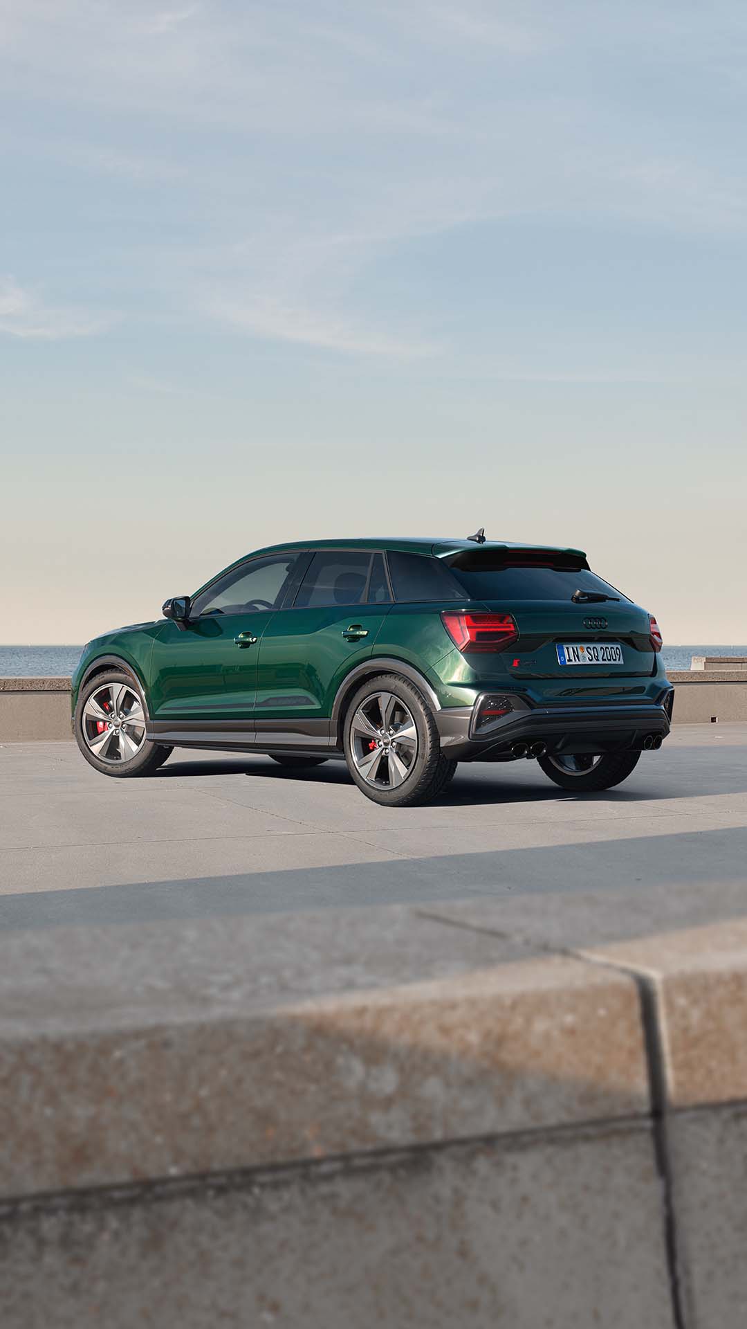 Vue arrière latérale de l’Audi SQ2