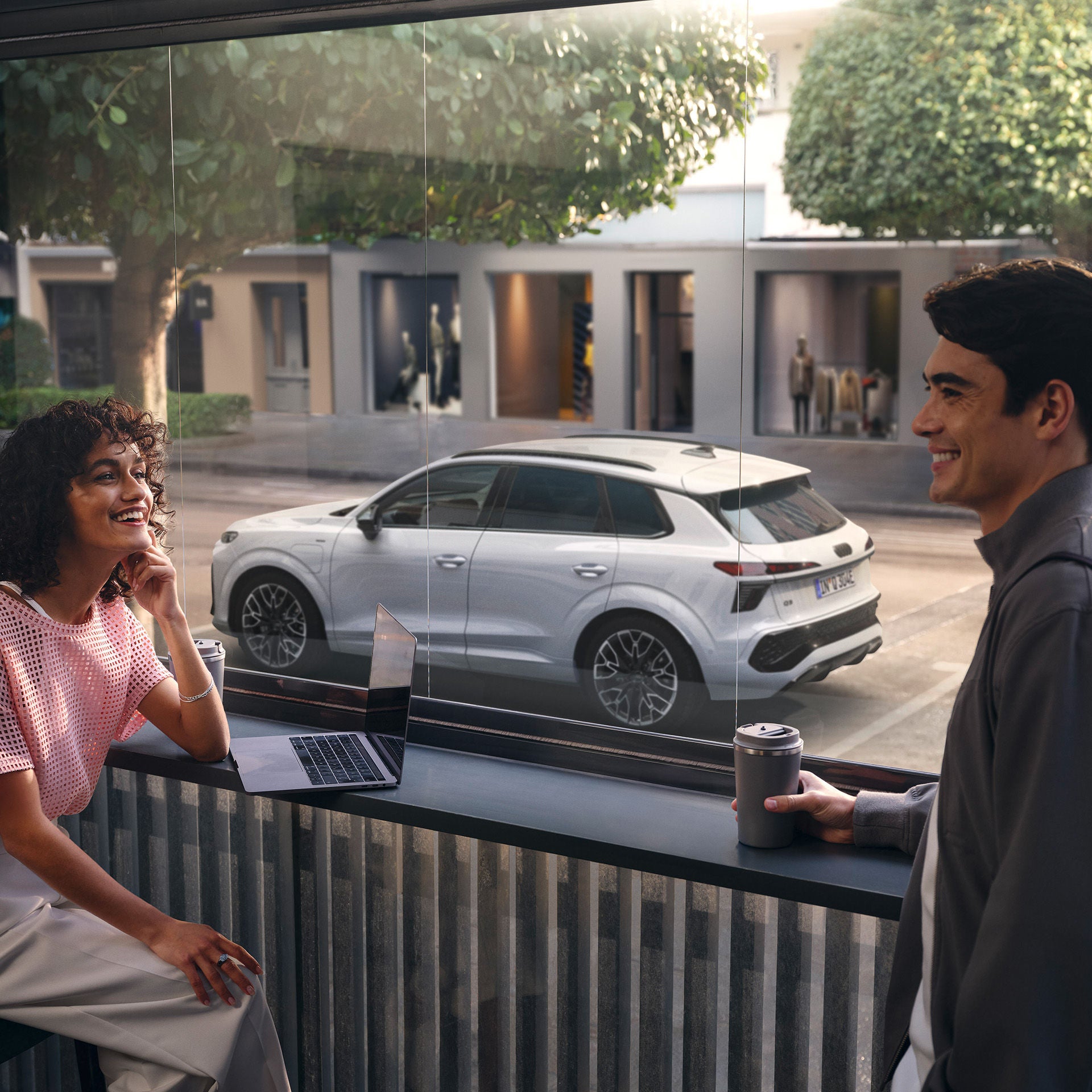 Foto de la nueva oferta de Renting del Audi Q3 SUV e-hybrid híbrido enchufable. 