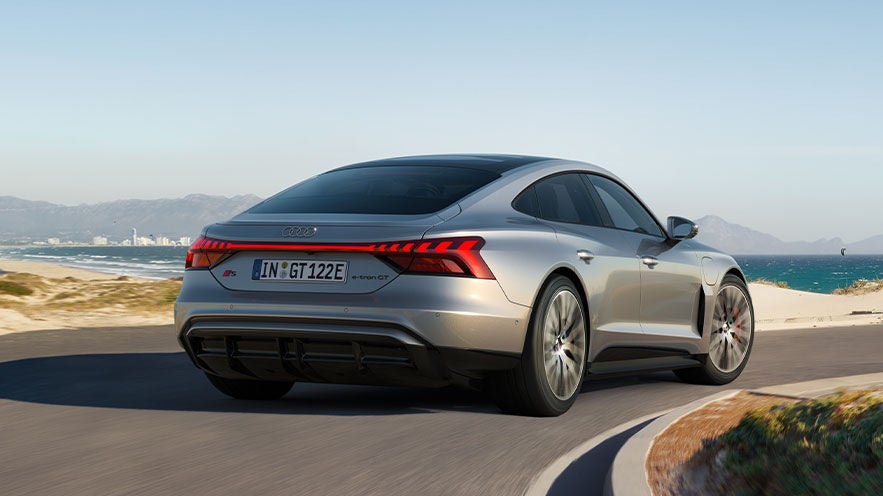Audi e-tron GT > All Models > アウディジャパン