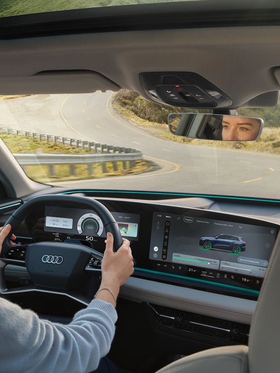 Audi Q6 SUV e-tronin näyttö