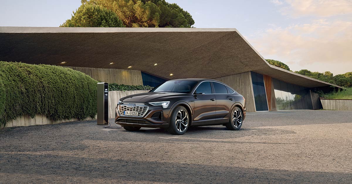 my25_audi-q8-sportback-e-